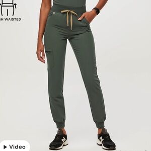 FIGS Zamora Joggers NWT
XS petite